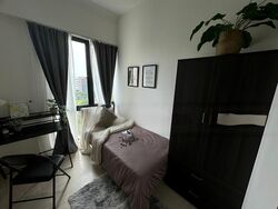 Simsville (D14), Condominium #488463301